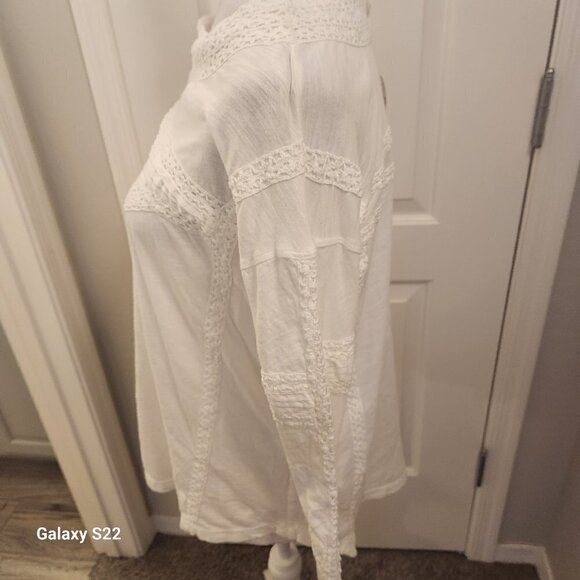 Free People White Embroidered Long Sleeve Shirt. NWT. Size Small. - Picture 7 of 12